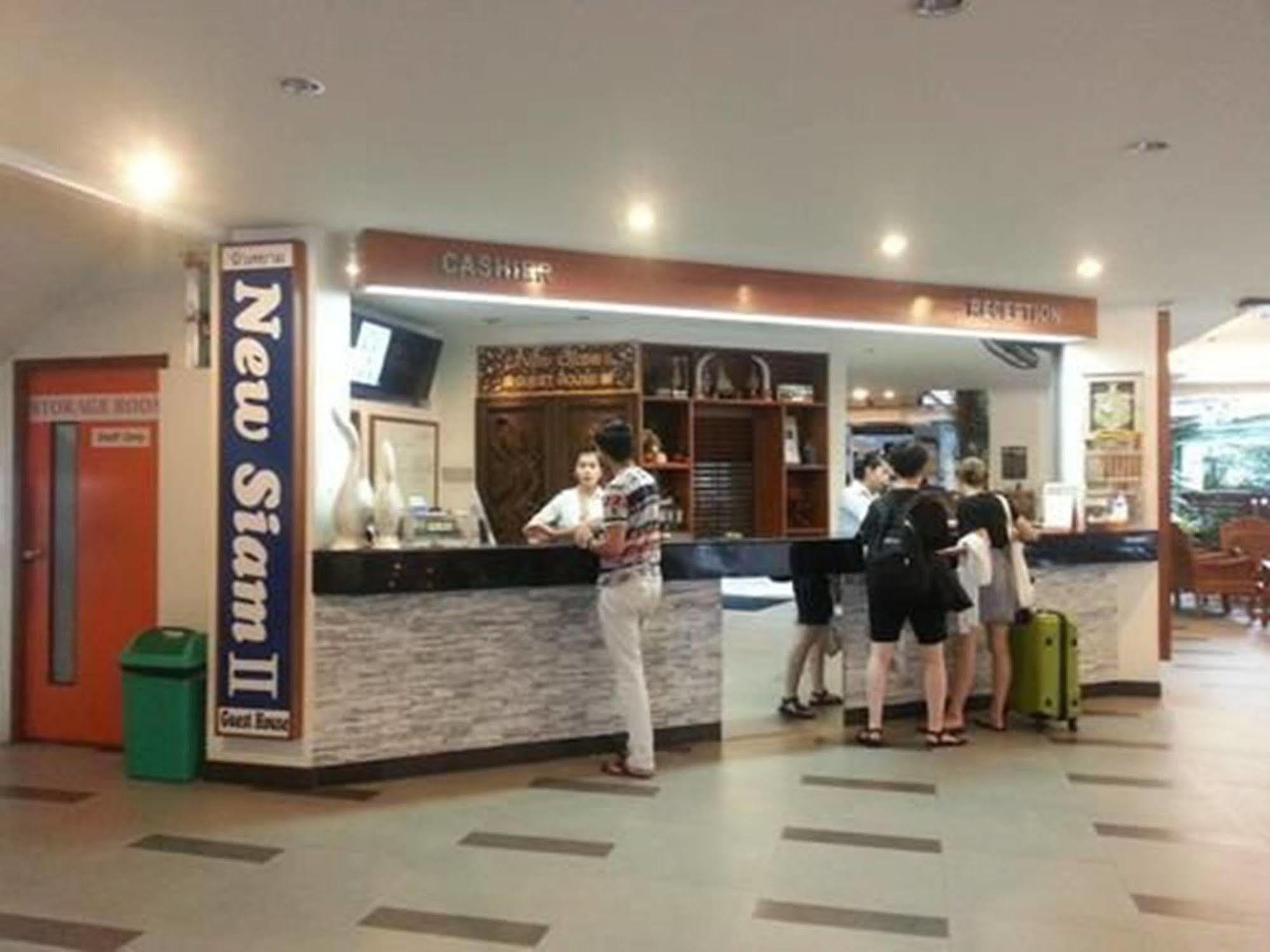 Hotel New Siam Ii - Near Siriraj Hospital